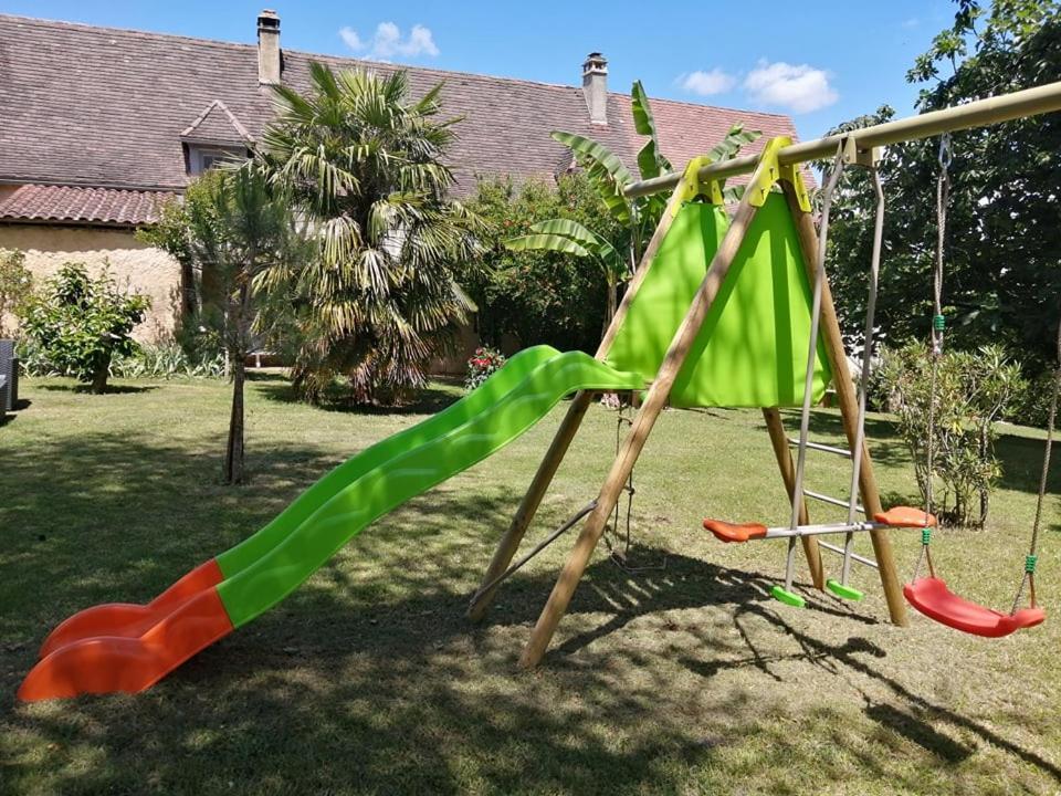 Bed and Breakfast Domaine De Pech Mortier Marcillac-Saint-Quentin Exterior foto