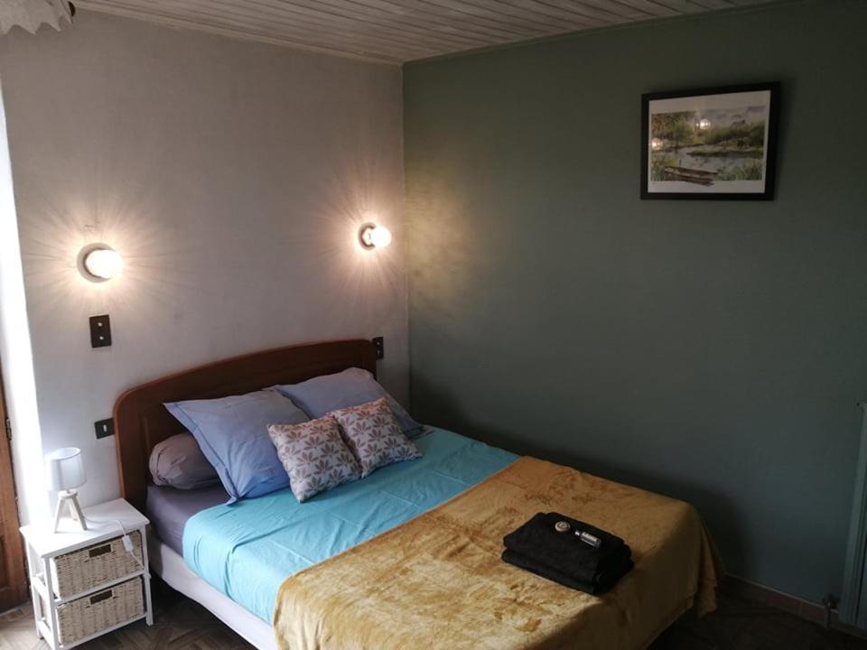 Bed and Breakfast Domaine De Pech Mortier Marcillac-Saint-Quentin Exterior foto