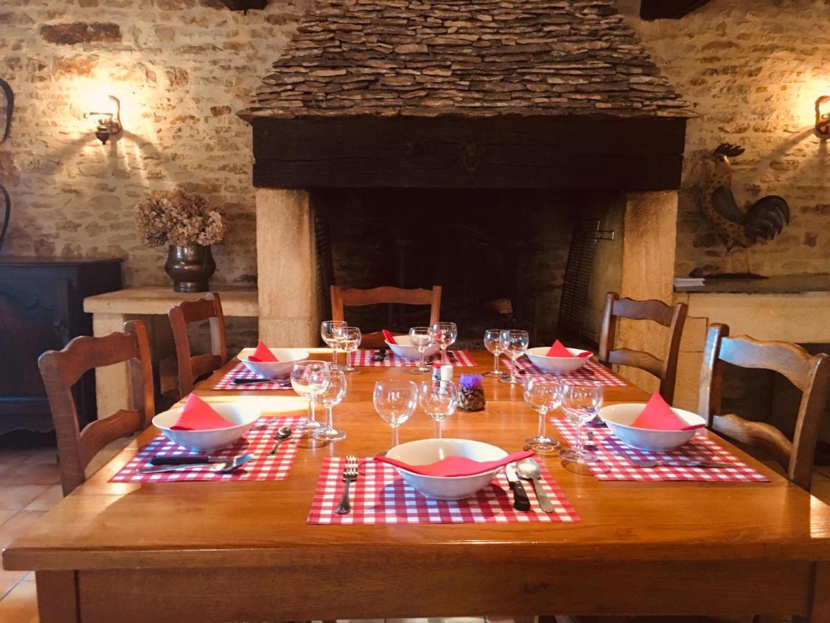 Bed and Breakfast Domaine De Pech Mortier Marcillac-Saint-Quentin Exterior foto